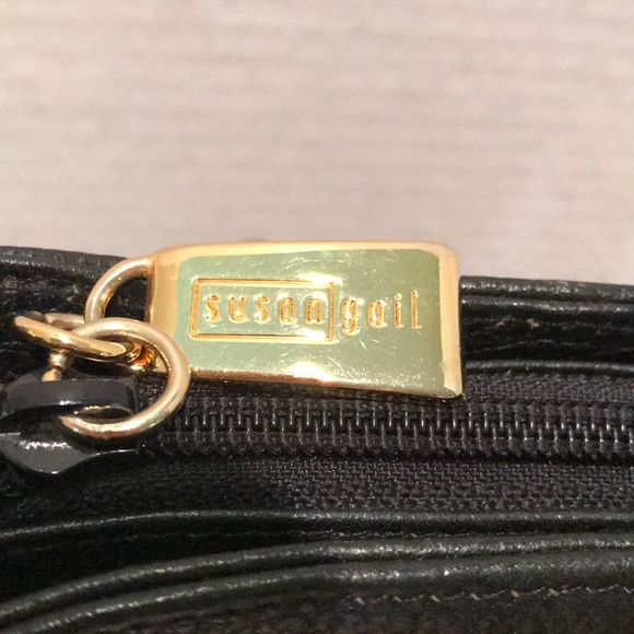 Susan Gail Black Leather Shoulder Bag - Picture 2 of 11